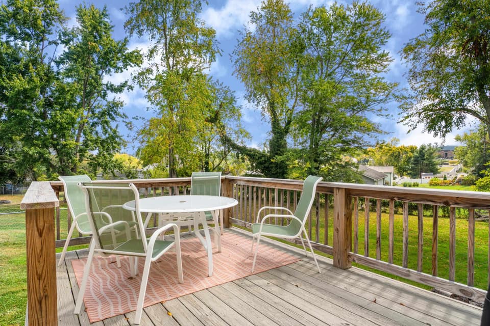19 Victory Heights Drive NW, photo 13 of 31