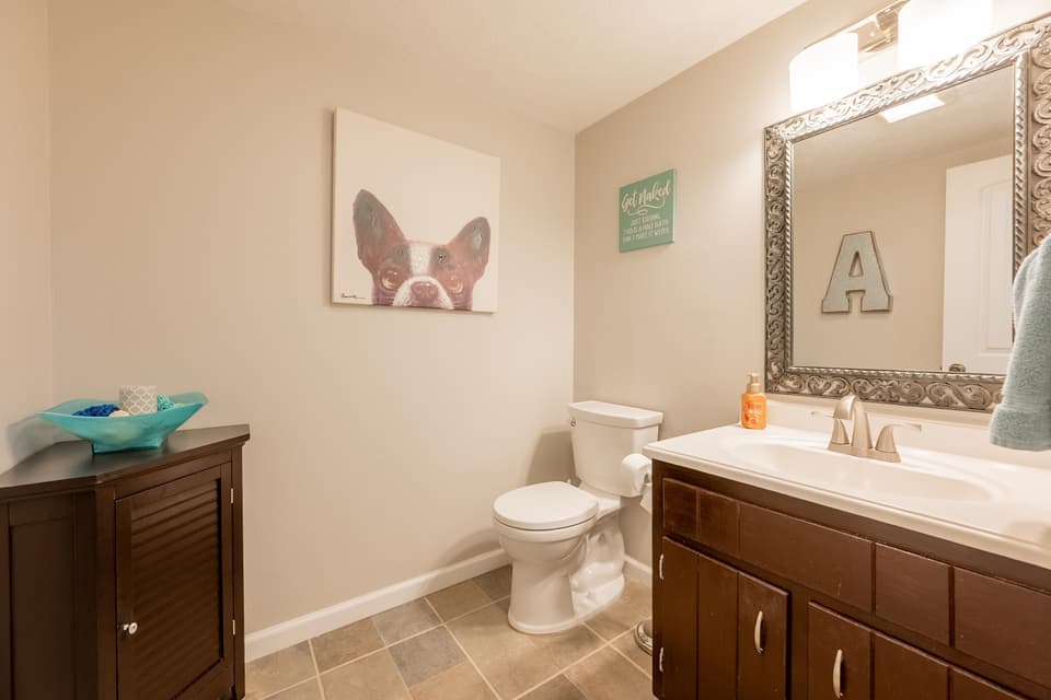 315 Cherokee Drive Unit A, photo 17 of 40