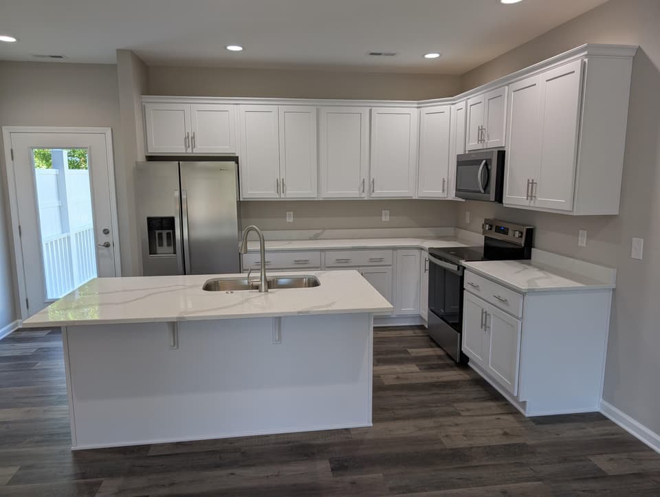 120 Craig Street, photo 8 of 40