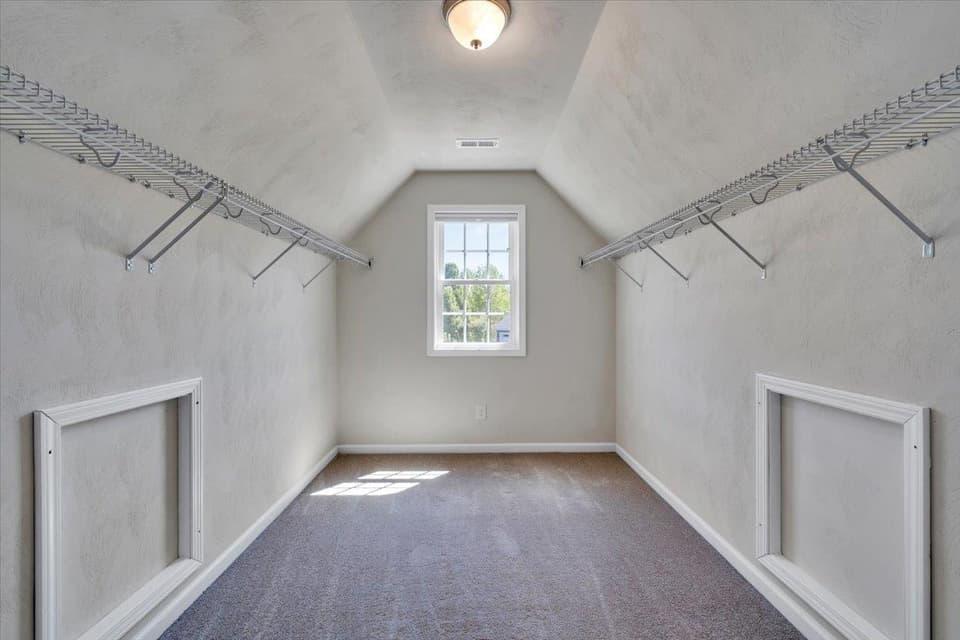 1140 Crosscreek Drive, photo 18 of 40