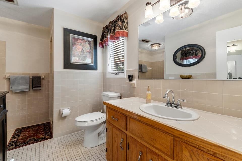 255 Patricia Lane NE, photo 29 of 35