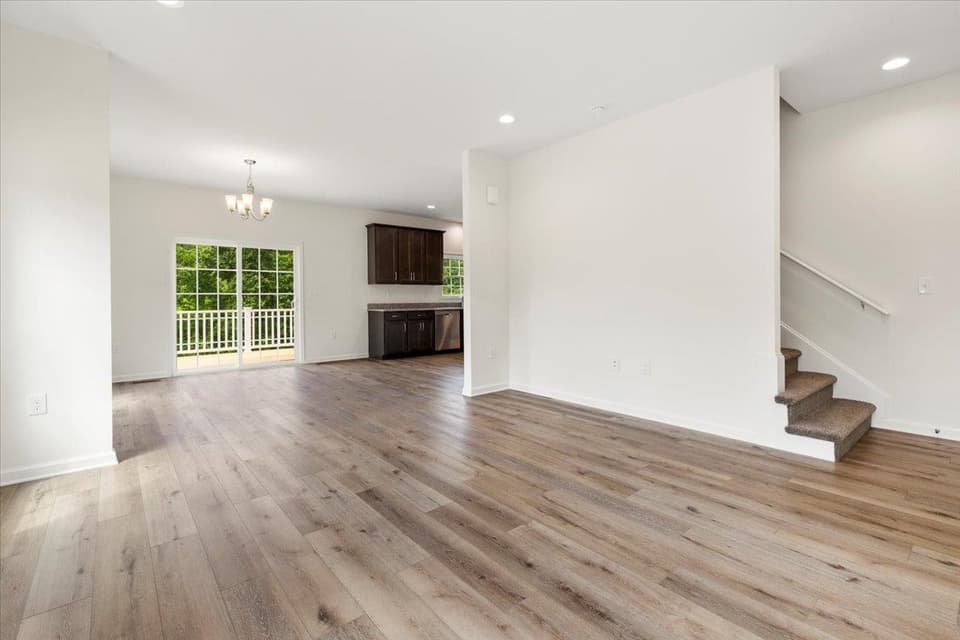 1491 Walnut Ridge Road, photo 8 of 40