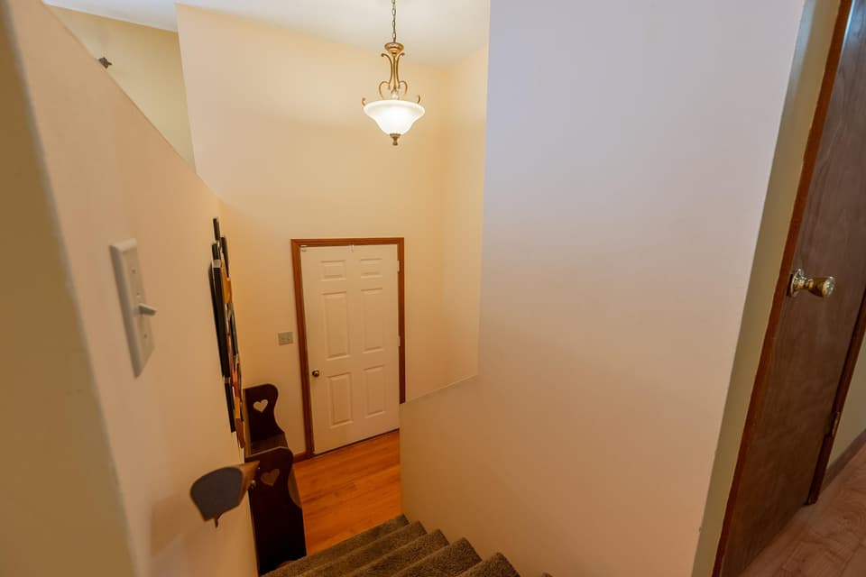 765 Atkinson Road, photo 6 of 40