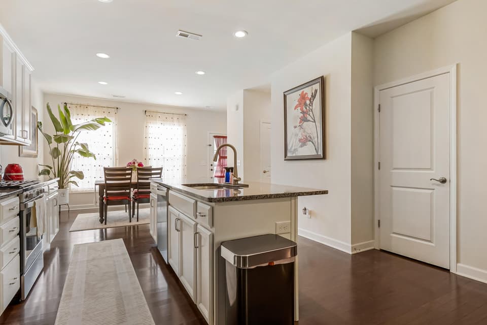 265 Hamilton Avenue, photo 14 of 40