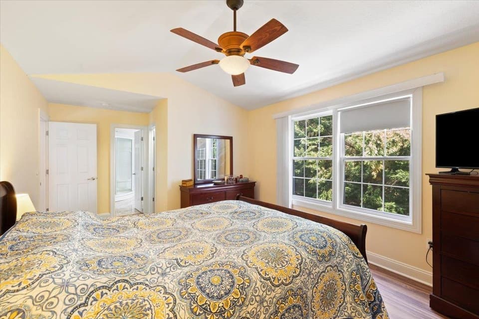 175 Kitty Lane, photo 19 of 34