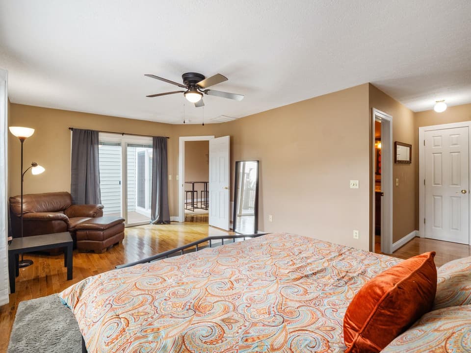 390 Gold Leaf Drive, photo 25 of 40