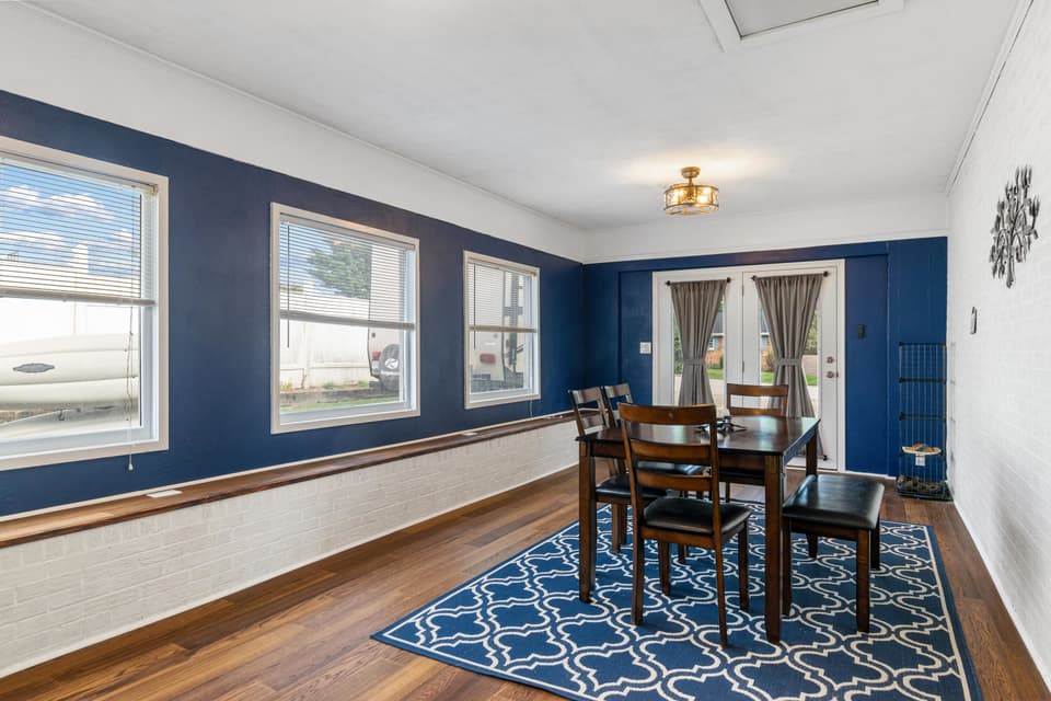625 Betty Drive, photo 8 of 40