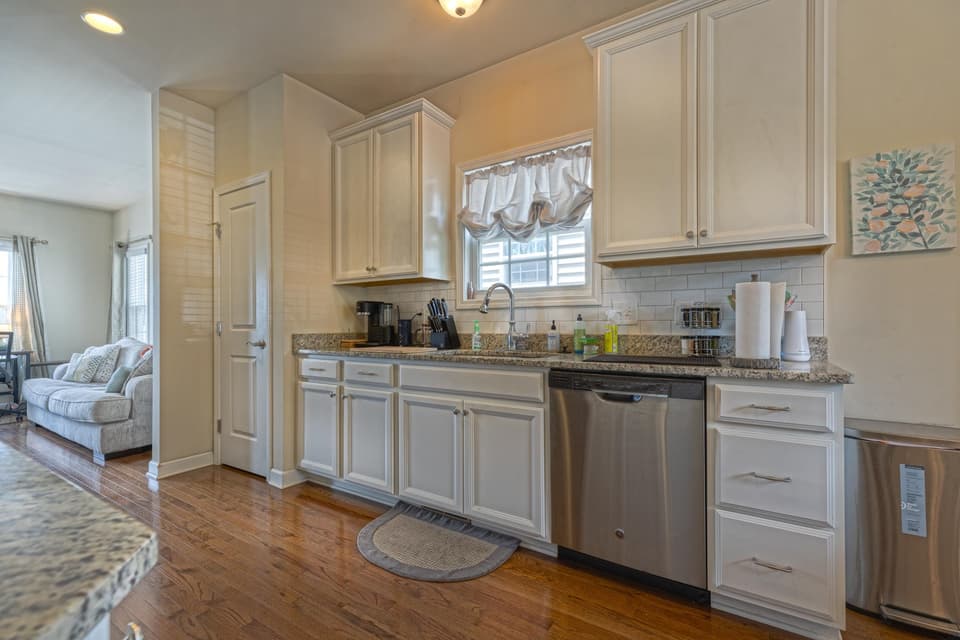 220 Phoenix Boulevard NW, photo 8 of 25