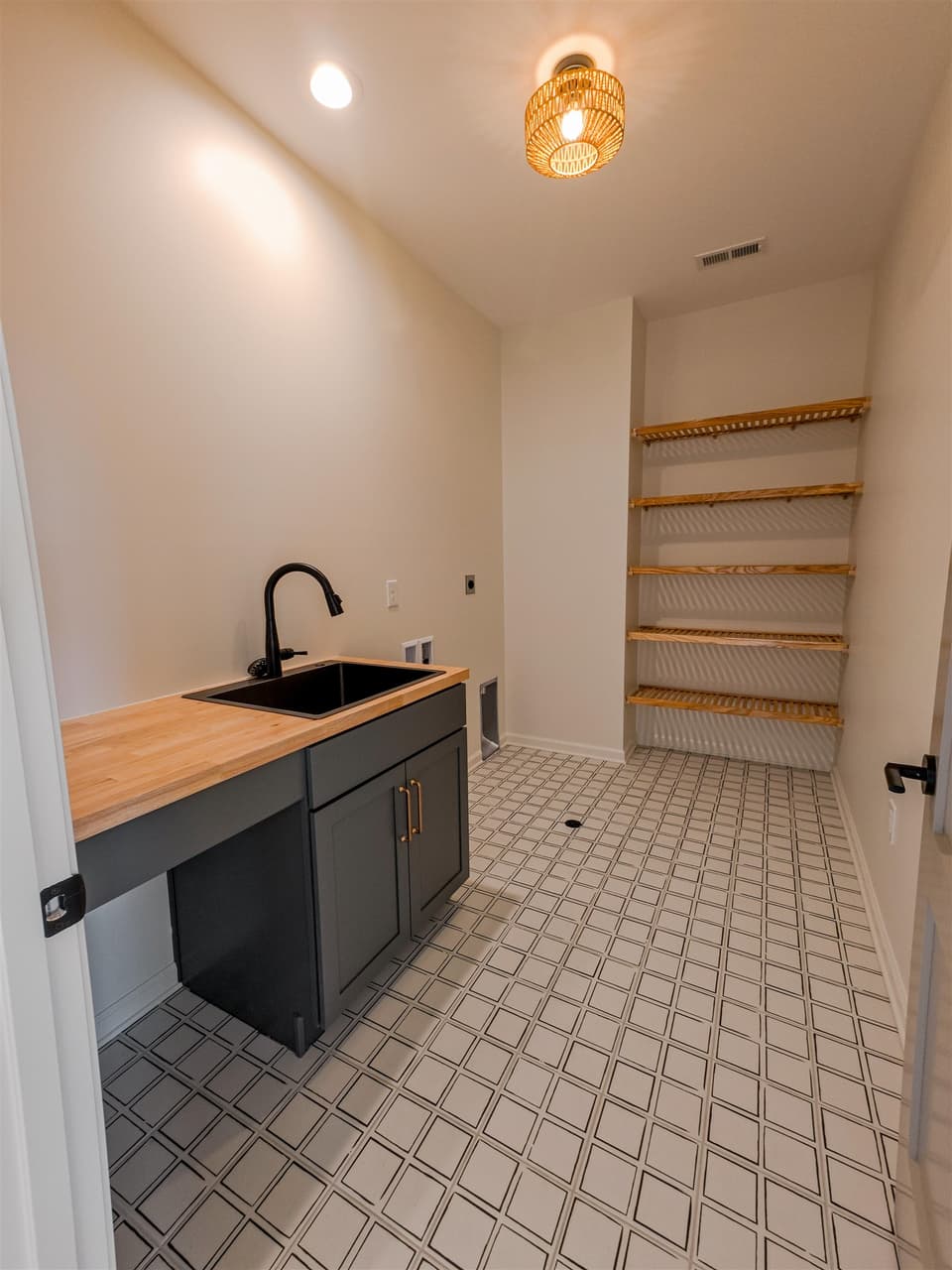 2240 Peakland Way, photo 28 of 40