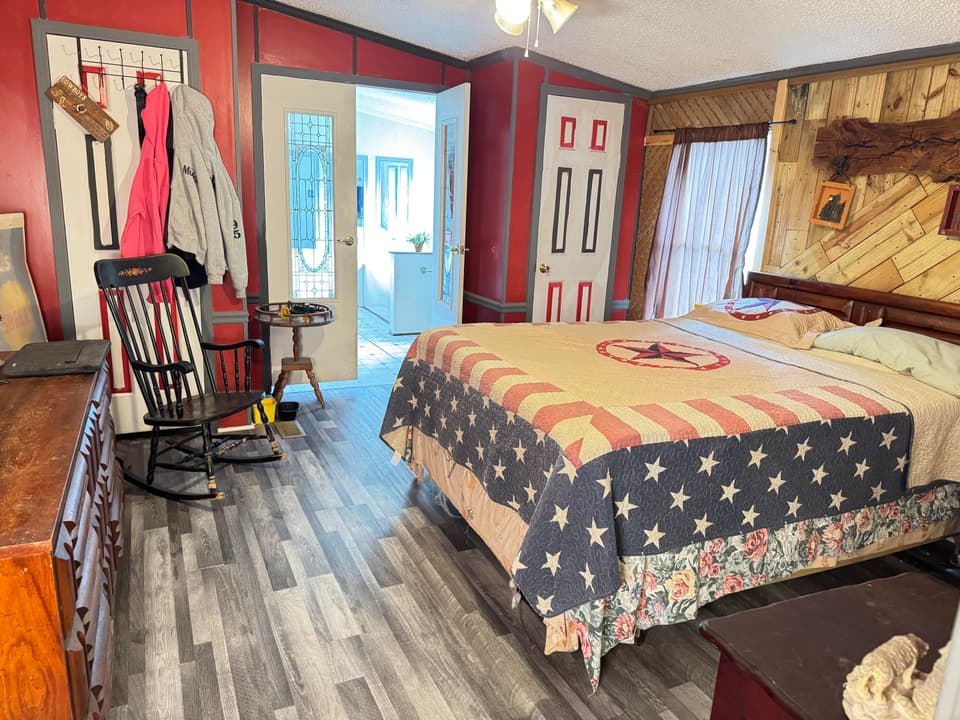 1007 Pollard Rd, photo 5 of 28
