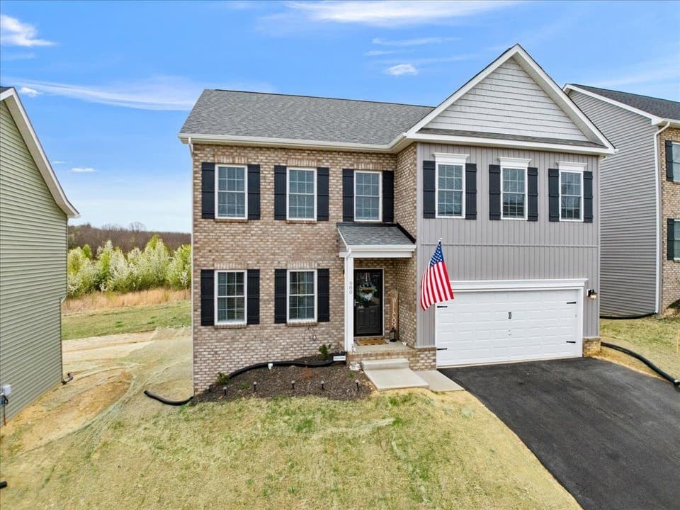 980 Holland Loop NW, photo 4 of 40