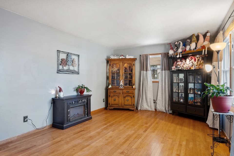 85 Alta Court, photo 3 of 40