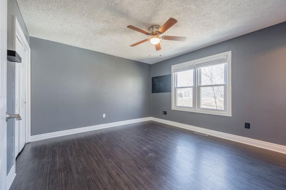 640 Lyle Lane, photo 31 of 40