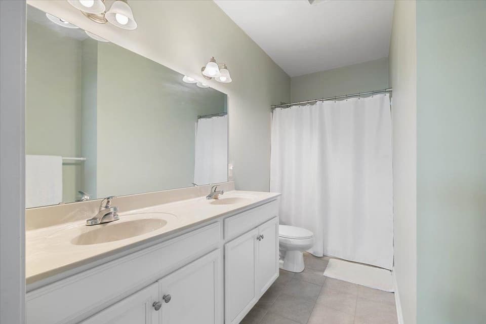 130 Roudabush Drive NW, photo 8 of 24