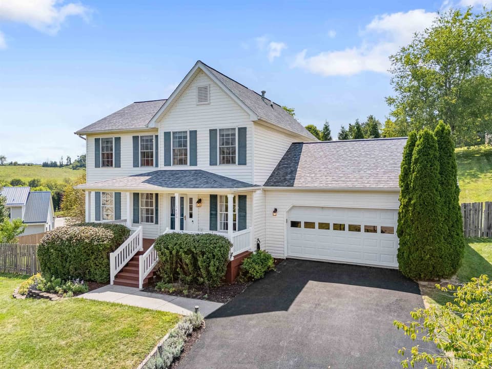 1400 Sleepy Hollow Road, photo 4 of 40