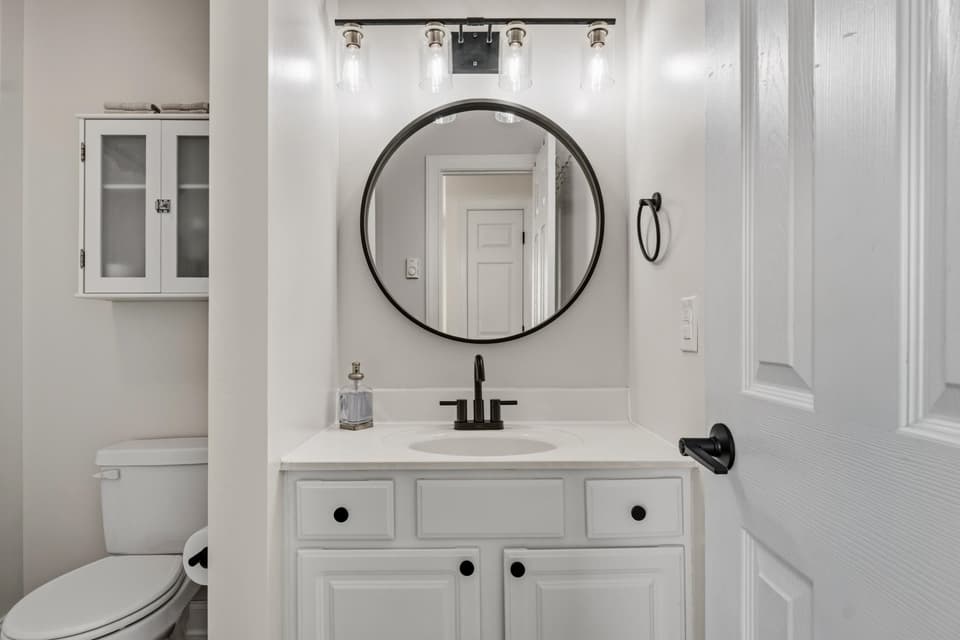 145 Blue Leaf Drive, photo 20 of 40