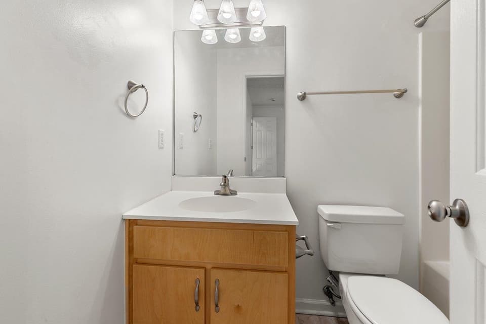 716 Park Street, photo 18 of 31