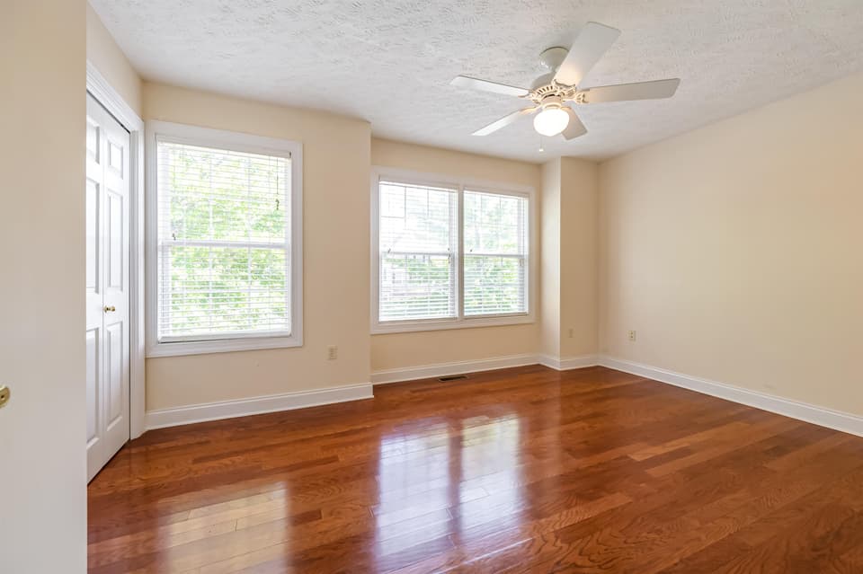 120 Blue Leaf Drive, photo 29 of 40