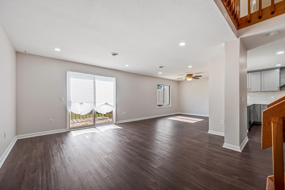 10 Patricia Lane SE, photo 6 of 36