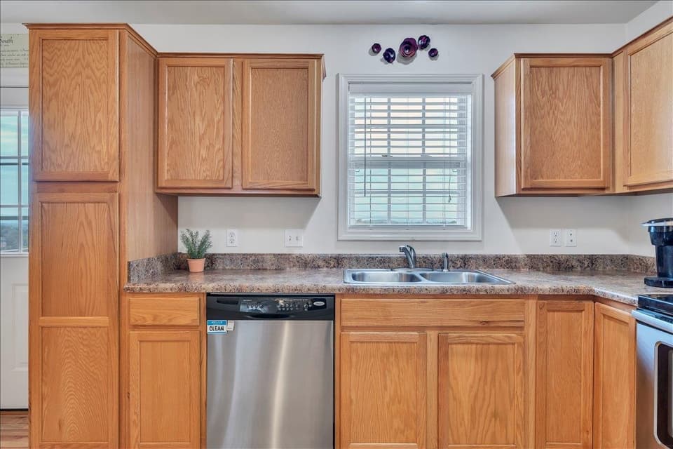 445 Chelsea Loop, photo 19 of 40