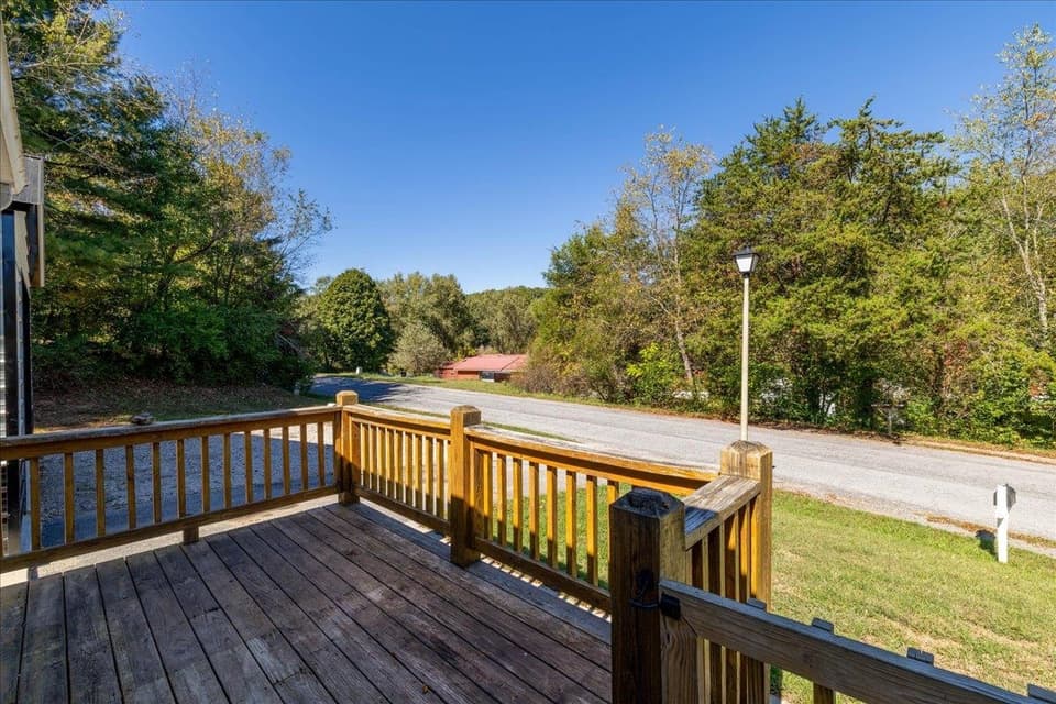 3401 Brookside Drive, photo 24 of 29