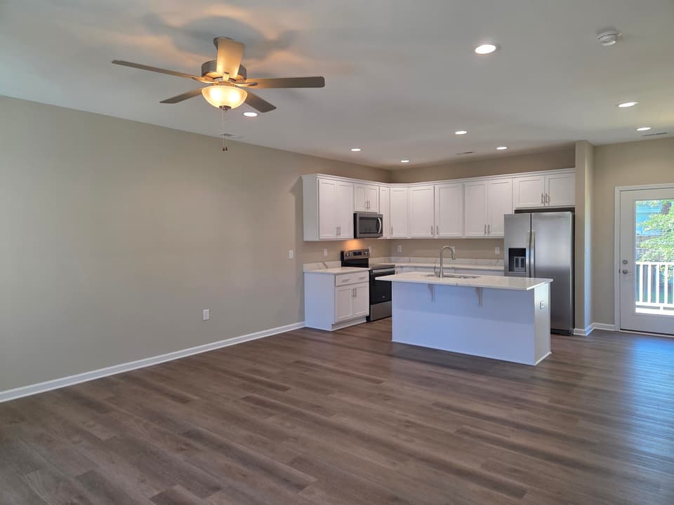 110 Craig Street, photo 14 of 40