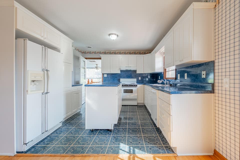 1747 Mud Pike Road, photo 11 of 40