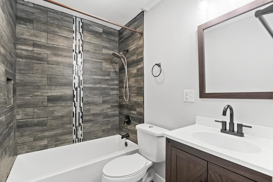 4090 Roanoke Street, photo 20 of 40