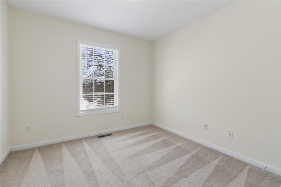 10 Overlook Drive, photo 33 of 40