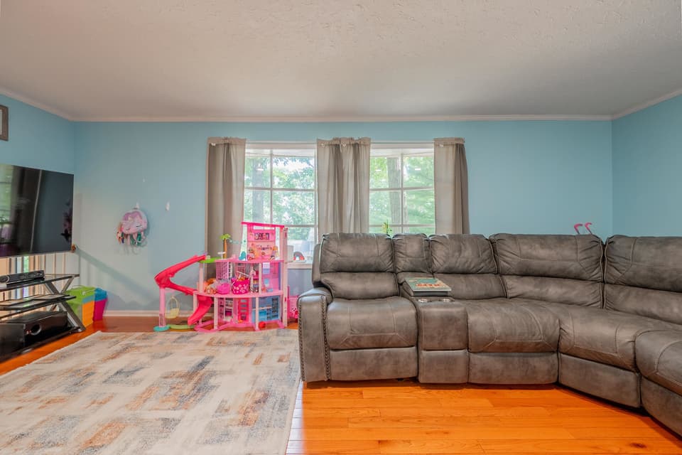 1265 Chestnut Drive, photo 30 of 40