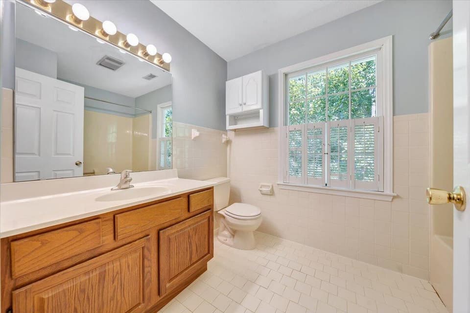765 W Main Street, photo 35 of 40