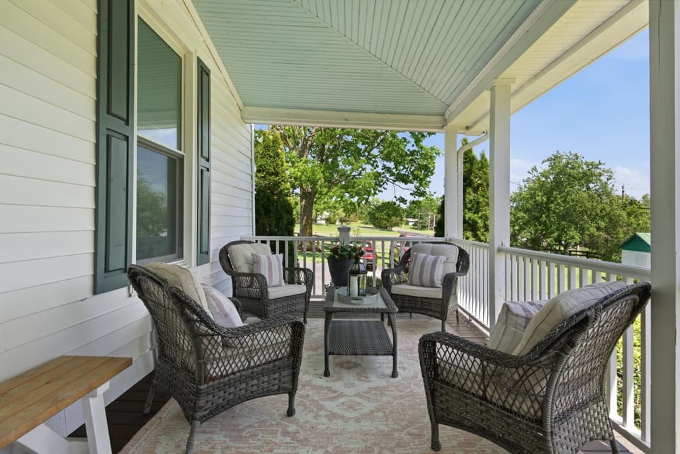 1834 Mud Pike Road, photo 4 of 40