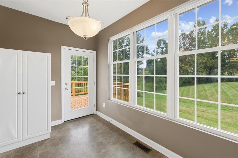 240 Slate Creek Drive NW, photo 18 of 40
