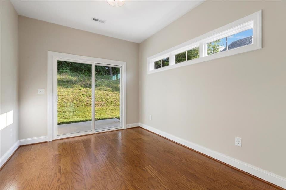 120 Vinnie Avenue NW, photo 28 of 33