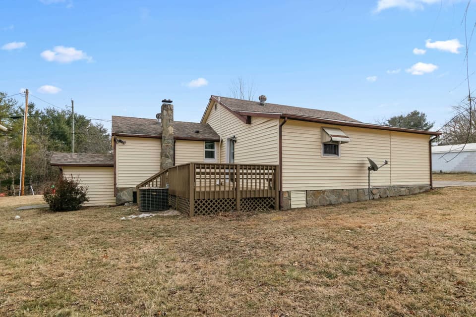 1551 Fire Tower Road, photo 3 of 40