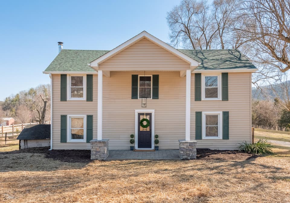 2768 Ellett Road, photo 5 of 35