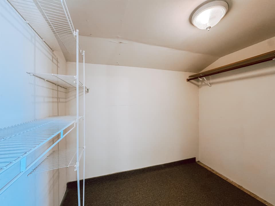 660 NE Liberty Street, photo 21 of 25