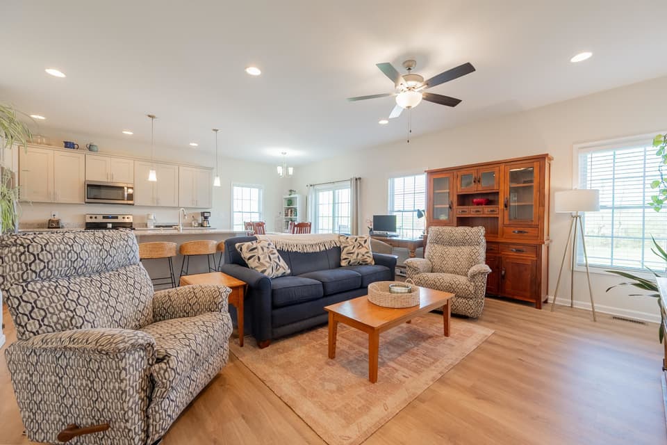 4175 Stanley Road, photo 5 of 29