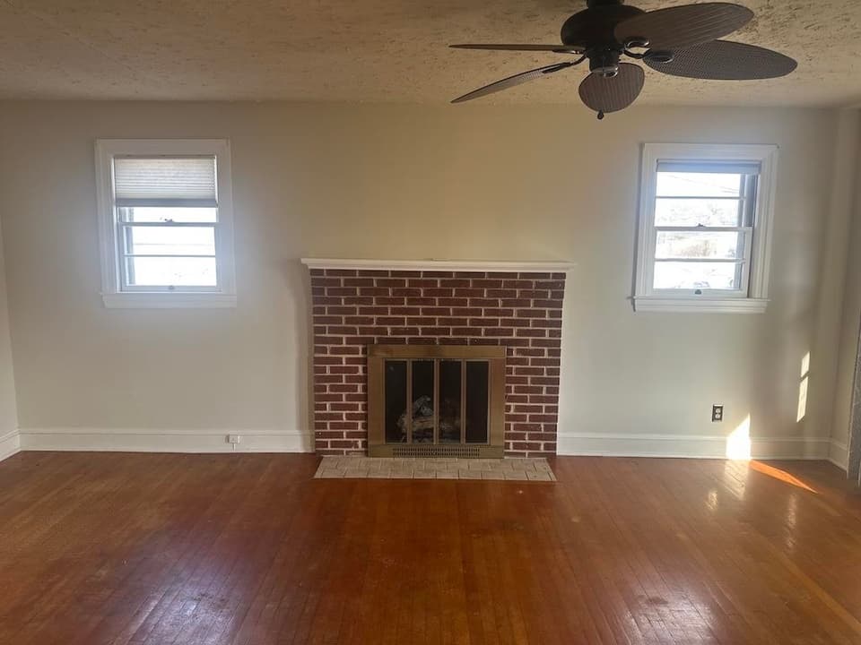 1275 Radford Street, photo 6 of 40