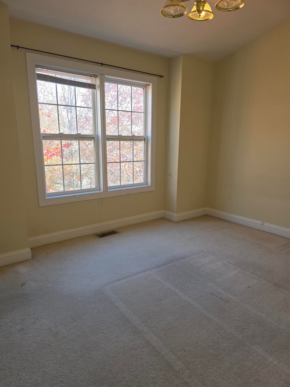 1290 Orange Leaf Court, photo 11 of 23