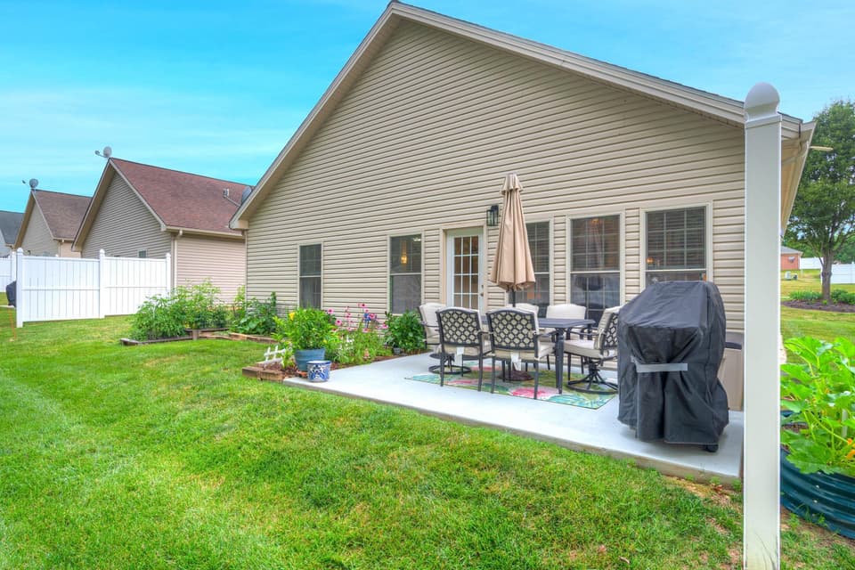 175 Melody Drive, photo 8 of 40