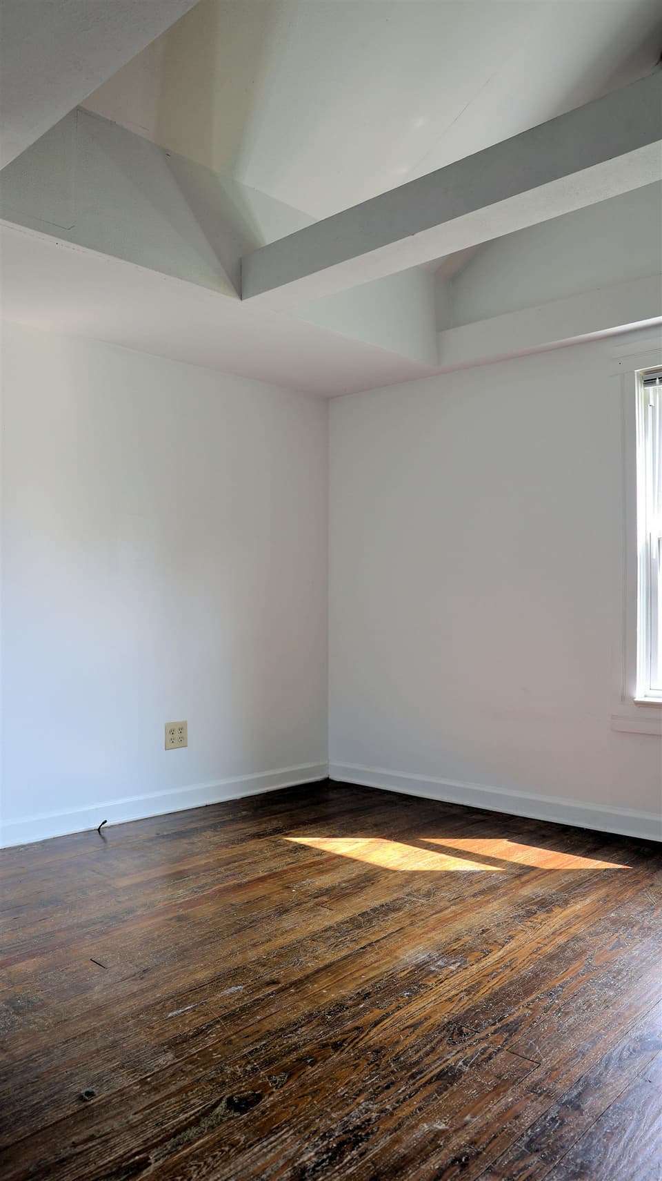 710 Ellett Road, photo 14 of 25