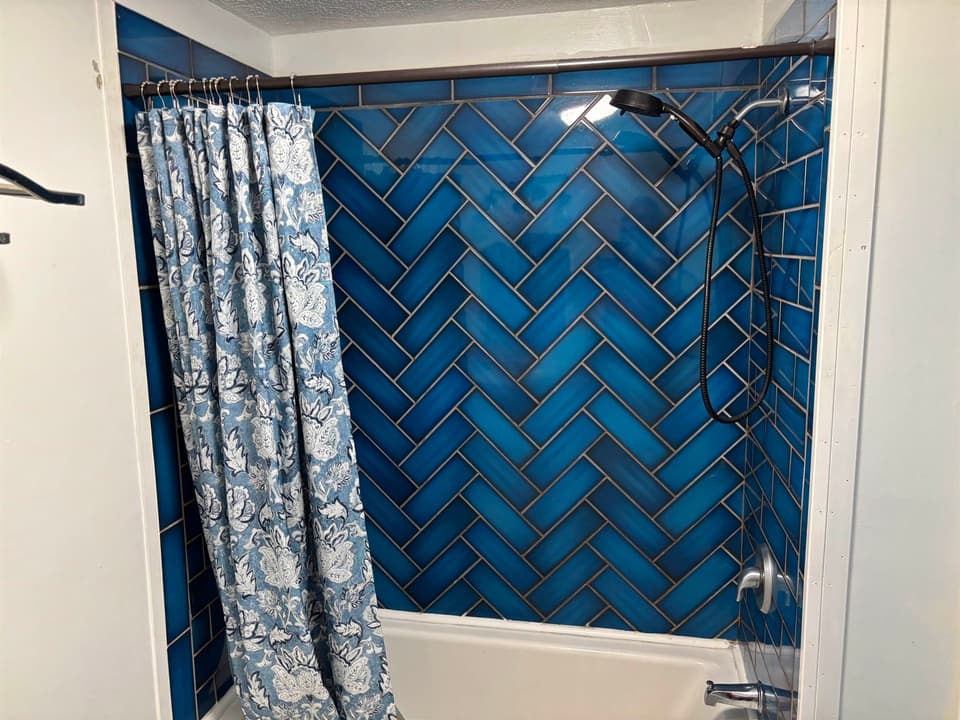 2601 Worrell Drive, photo 13 of 21
