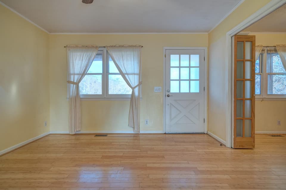 3325 Vicker Switch Road, photo 10 of 40