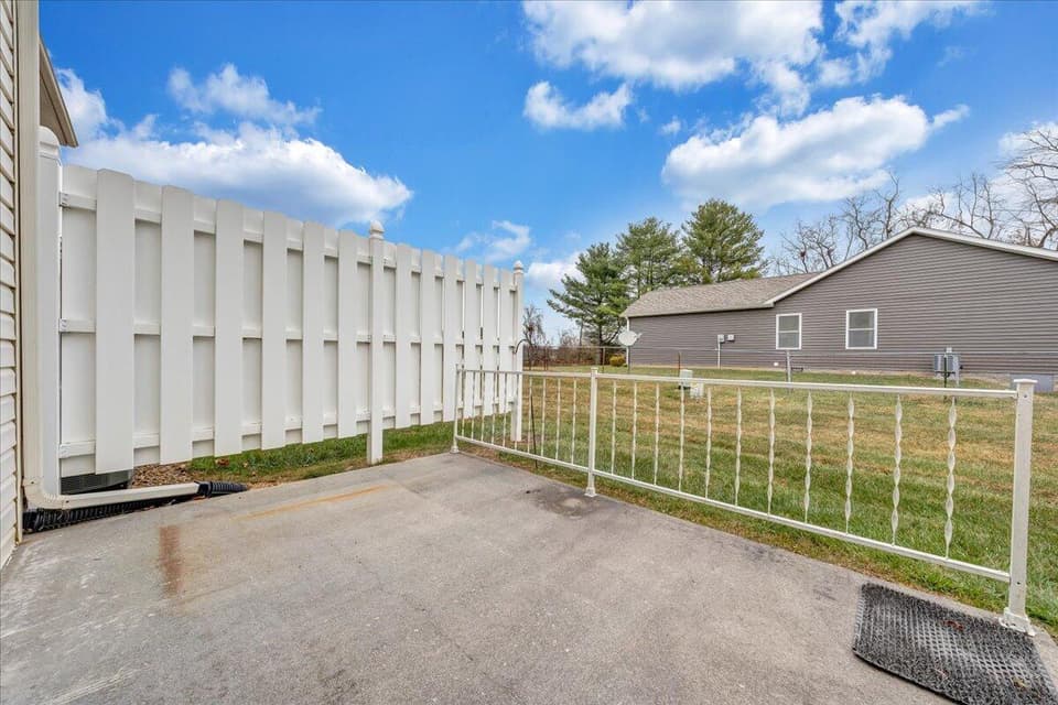 90 Patricia Lane NE, photo 38 of 38
