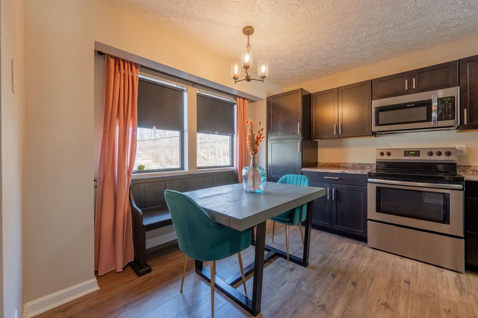 2665 Glade Drive SE, photo 15 of 40