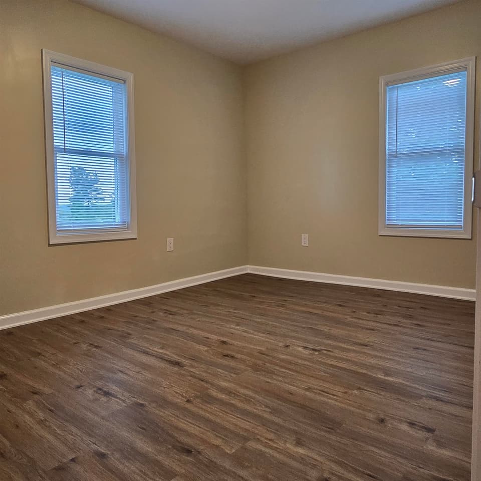 450 Wades Lane, photo 22 of 35