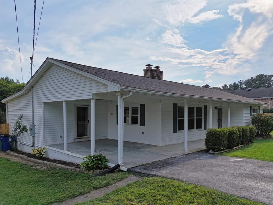 1245 Scott Street, photo 2 of 40