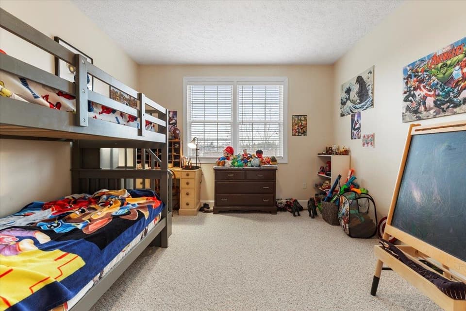 450 Tall Oak Boulevard, photo 26 of 40