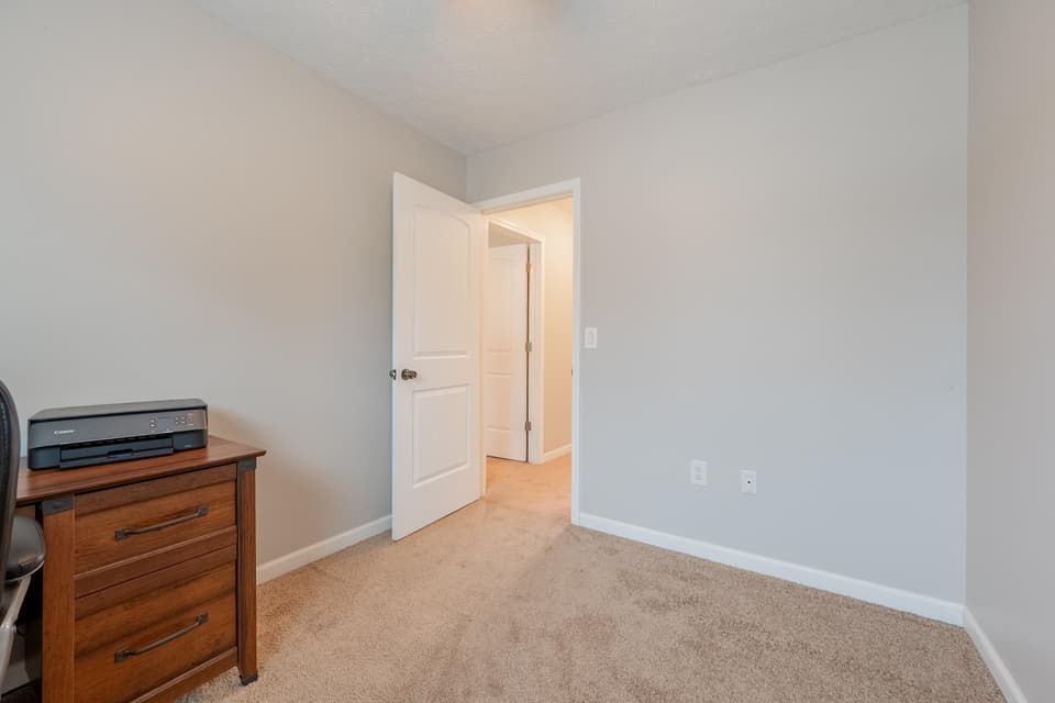 315 Cherokee Drive Unit A, photo 31 of 40